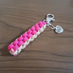 パラコードキーホルダー