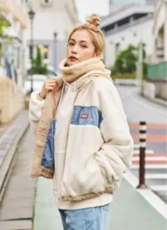 VANS リバーシブルジャケット ベージュ/グレー　ムラサキスポーツ別注