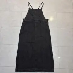 【フリーサイズ】細ストラップブラックデニム サロペットスカート ジャンスカ