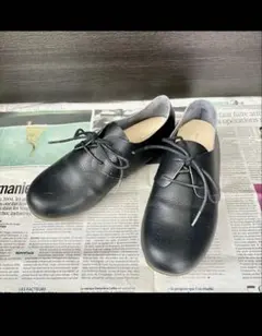 ★ 黒 ブラック レースアップシューズ　ローヒール 革靴 23cm★