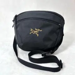 【廃盤 】極美品 ARC'TERYX マンティス2 ショルダーバッグ 金ロゴのサムネイル