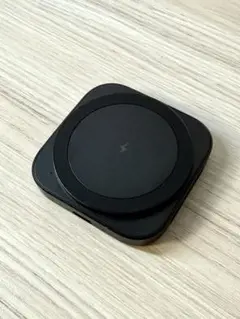 業界極小サイズMagSafe充電器　スマホ充電