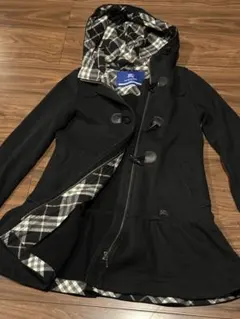 【即日発送】Burberry ブルーレーベル　ワンポイント黒ジャンパー 即日発送】Burberry ブルーレーベル ワンポイント黒ジャンパー