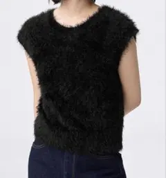 GU フェザーヤーンニットプルオーバー