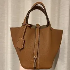 VEICE】極美品 レザー キューブバッグ ハンド スカーフ カデナ キー付 