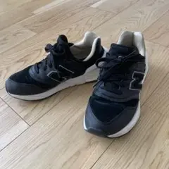 New Balance 997s ブラックスニーカー