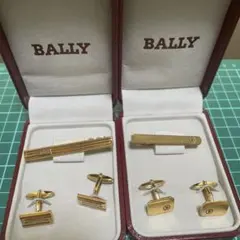 BALLY カフリンクス タイピン セット ゴールドカラーのサムネイル