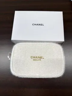 シャネル　コスメポーチ