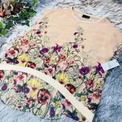Grand Table ボタニカル柄　シアーブラウス　未使用タグ付き　大きめ38のサムネイル