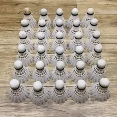 バドミントンシャトル　中古アソート30個のサムネイル