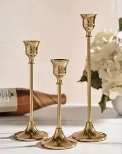 【最終値下げです！】《美品》ゴールドキャンドルホルダー3個セット！インテリアに！