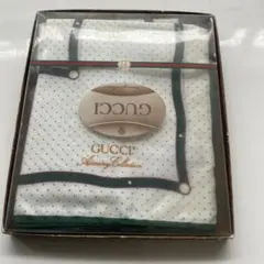 GUCCI グッチ　2枚　レトロ　ハンカチ 水玉　レアのサムネイル