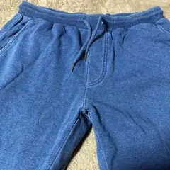 GUのやわらかいデニム