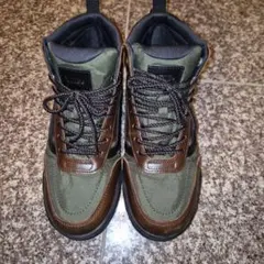 vans ブーツ・革靴