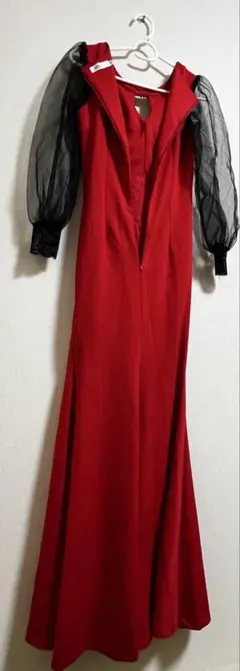 JEWELS 赤 シースルー袖 ビジュー付きドレス