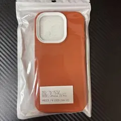 iPhone 15 Pro ダークオレンジケース