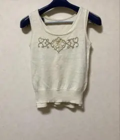 タンクトップ　麻100% 刺繍　ユニクロ　タンクトップ　2枚セットのサムネイル