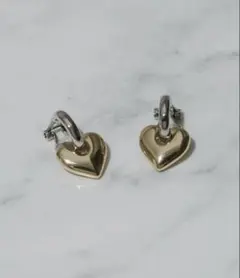 SMELLY ハートモチーフ メタルフープイヤリング