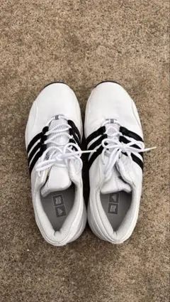 adidas ホワイト ブラック　ゴルフシューズ　23.5cm