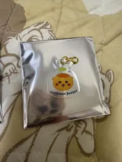 ちいかわベーカリー　アクリルキーホルダー　くりまんじゅう