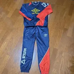 美品　umbro ピステ上下 ネイビー/レッド　160cm