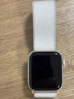 Apple Watch SE 第2世代 GPS 40mm