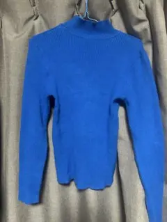 青色タートルネックセーター S