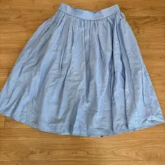 水色　スカート