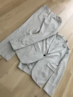 Item thumbnail for item f4d6ea8c-a412-4217-a725-26b33f292d7d