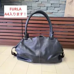 FURLA　ショルダーバッグ　A4　自立