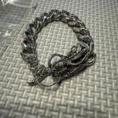ドラゴンモチーフ シルバーチェーンブレスレット