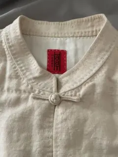 【希少】HAATイッセイミヤケ　アイボリー ノースリーブベスト　サイズ2