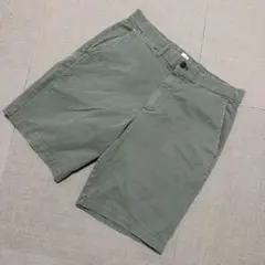 GAP ギャップ　ショートパンツ ハーフパンツ アースカラー オリーブのサムネイル