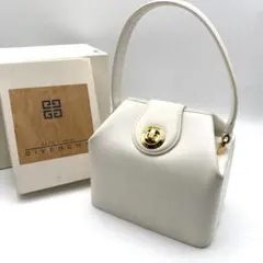【極美品/希少】GIVENCHY ハンドバッグ ターンロック 4Gロゴ ホワイトのサムネイル