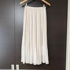 UNIQLO プリーツシフォンスカート