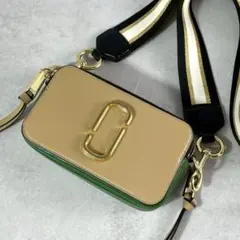 極美品 マークジェイコブス スナップショット カメラバッグ ショルダーバッグのサムネイル