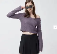 パフィータッチVネッククロップドセーター(長袖) GU ニット