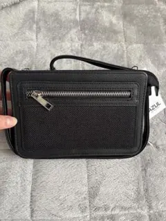 AZUL ブラックショルダーバッグ セパレート