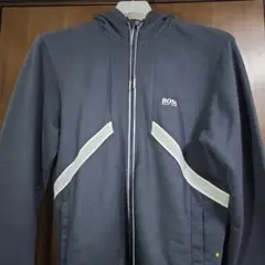 ヒューゴボス　メンズパーカー Sサイズ(Mサイズ相当)