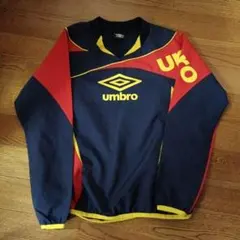 umbro ピステ ネイビー レッド 130