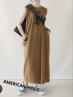 AMERICAN HOLIC、ロゴノースリーブカットワンピース