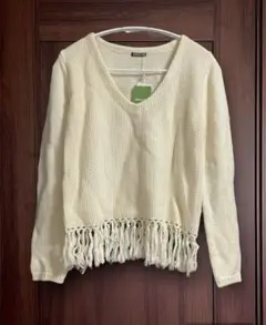 新品タグ付き　フリークスストア ウール混 フリンジ Ｖネック ニット　アイボリー