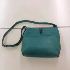 ショルダーバッグ