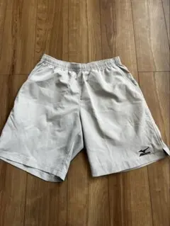 Mizuno ミズノ ライトグレー ショートパンツ L