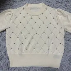 アイボリー ダイヤモンドパターン ニット