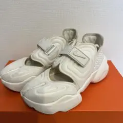 Nike アクアリフト