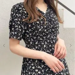早い者勝ち　マジェスティックレゴン　レディフラワーミニワンピース