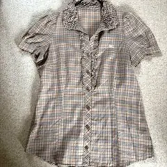BURBERRYBLUE LABLフリル付きノバチェック半袖ブラウス