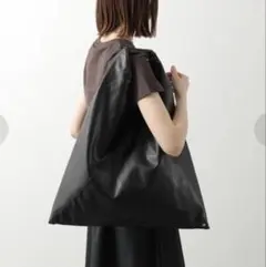 MM6 ブラック トートバッグのサムネイル