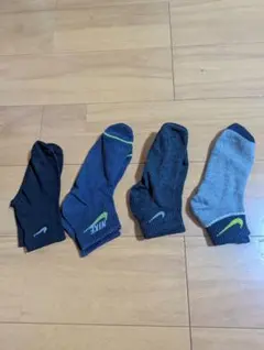4点セット Nike 靴下 25〜27cmのサムネイル